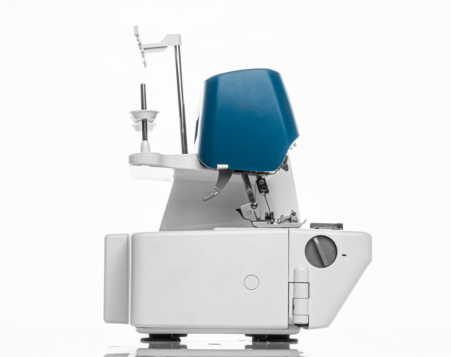 PFAFF admire 1000 Overlock Machine