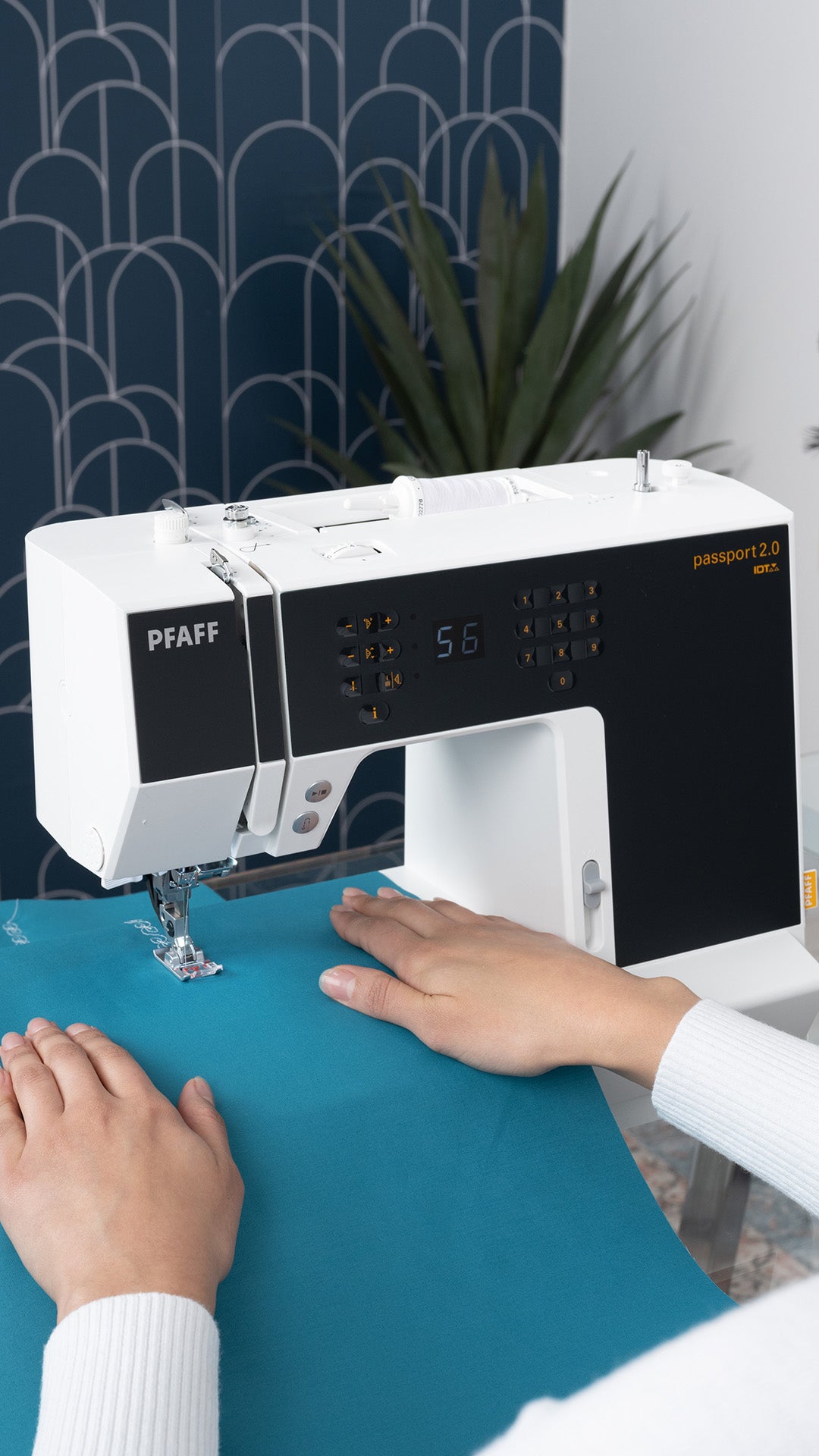 PFAFF passport 2.0 Sewing Machine