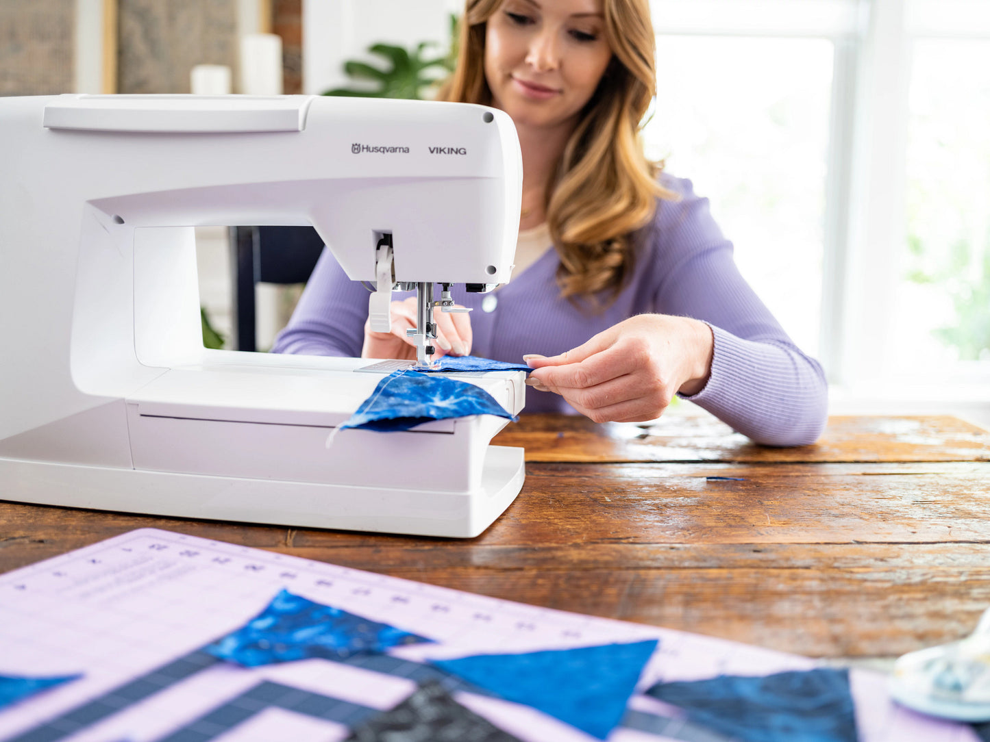 HUSQVARNA VIKING OPAL 670 Sewing Machine