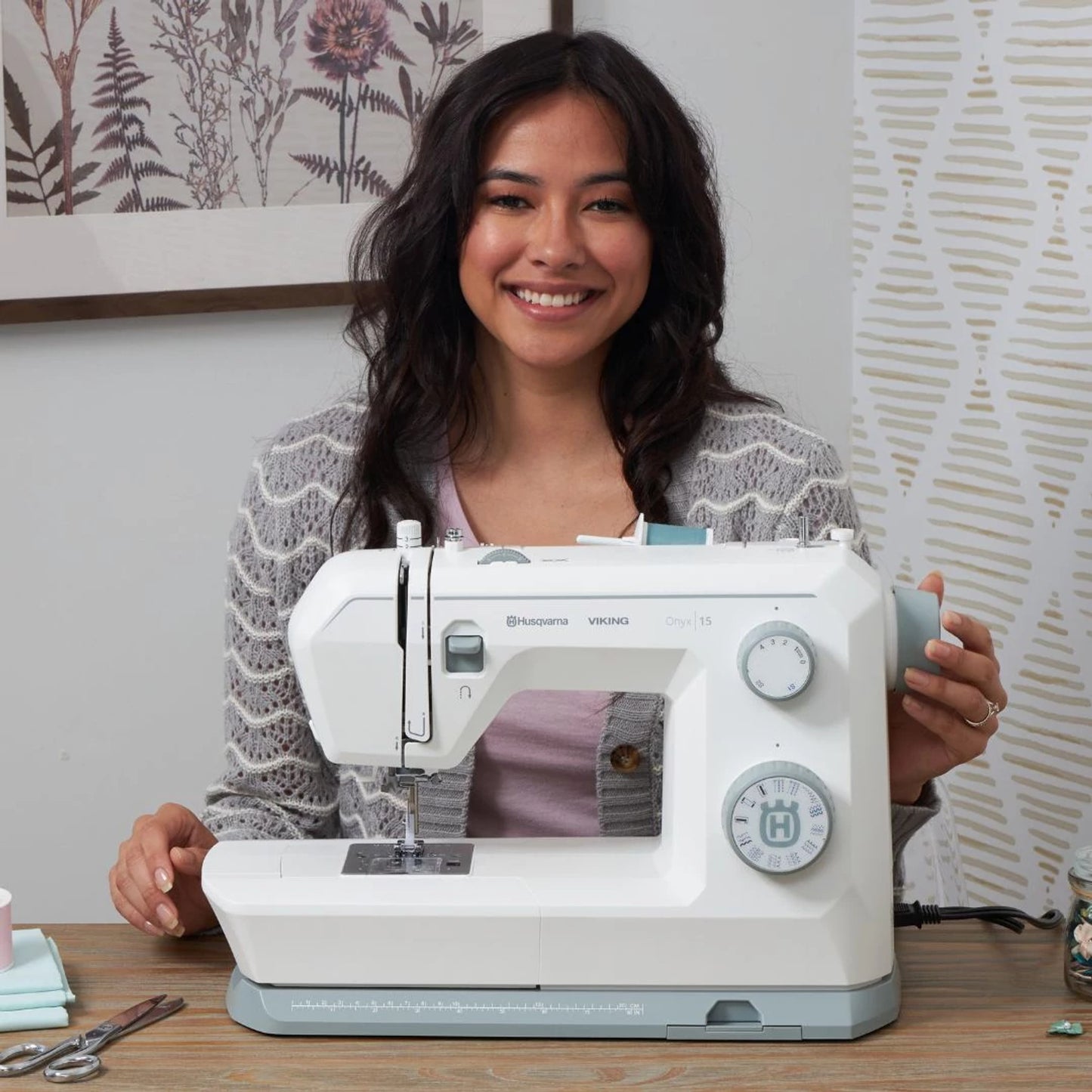 HUSQVARNA VIKING ONYX 15