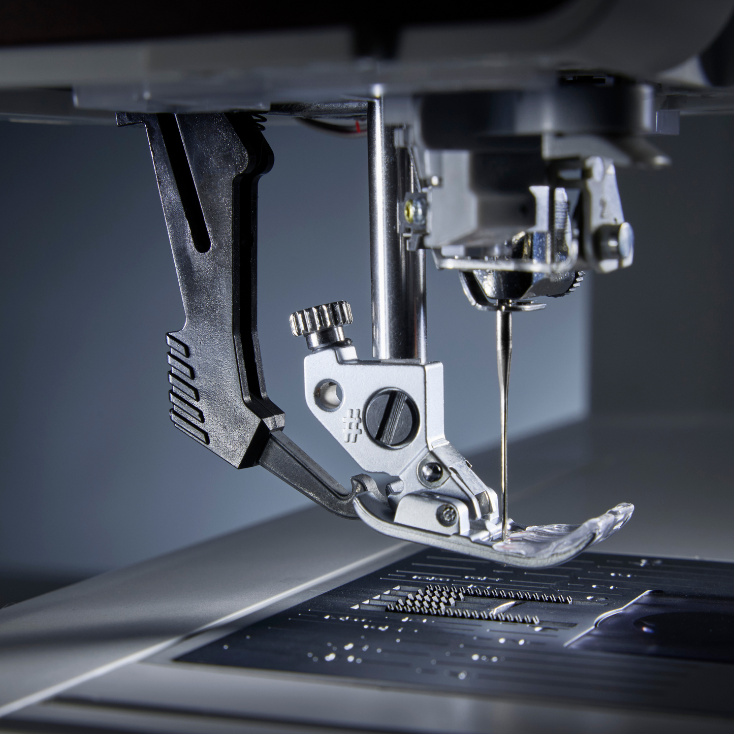 PFAFF creative expression 750