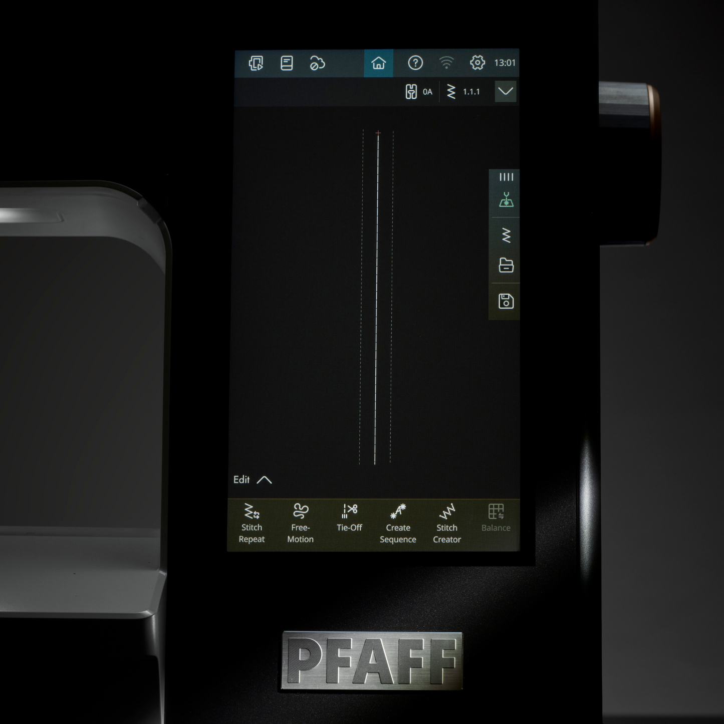 PFAFF creative expression 750