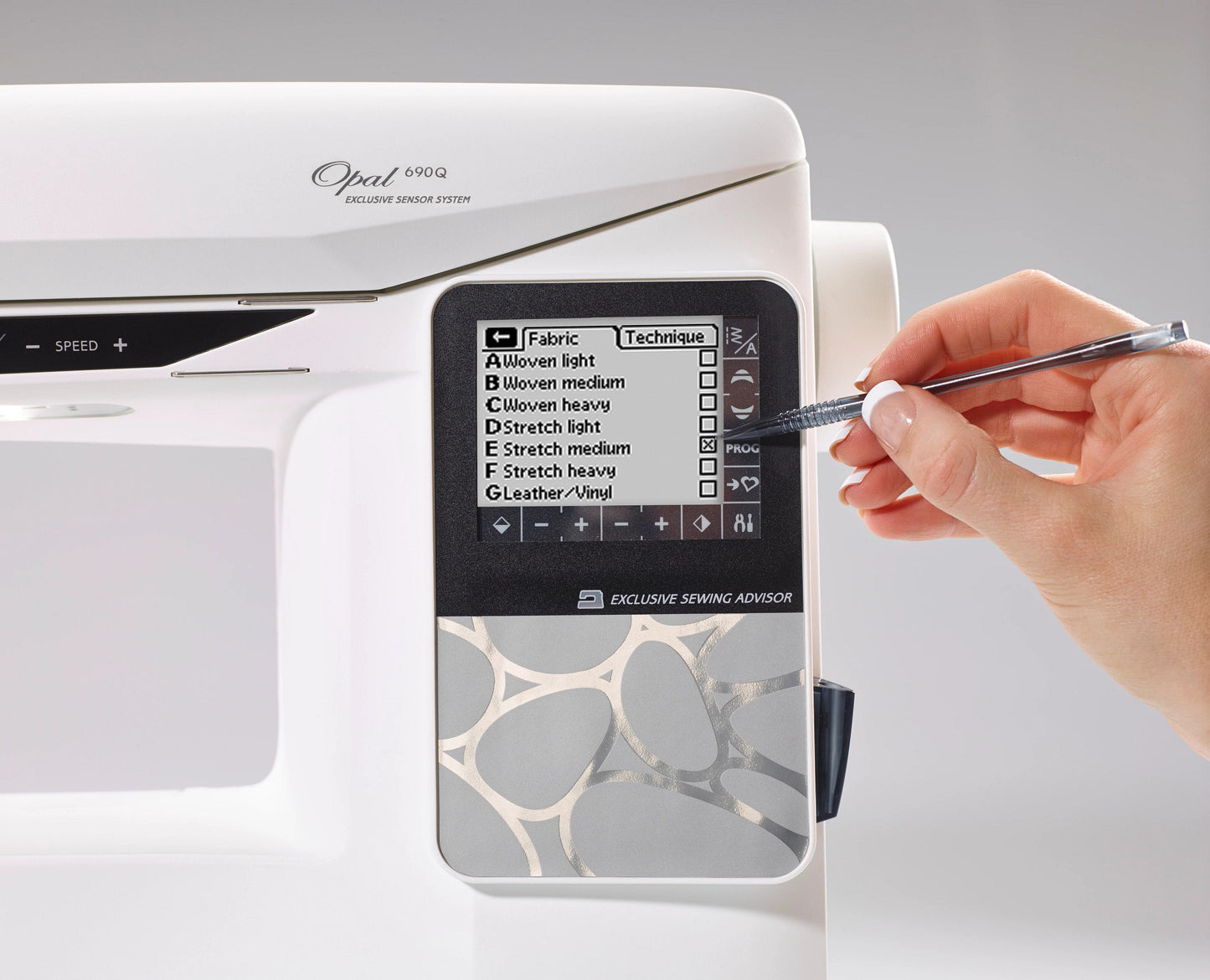 HUSQVARNA VIKING OPAL 690Q Sewing Machine