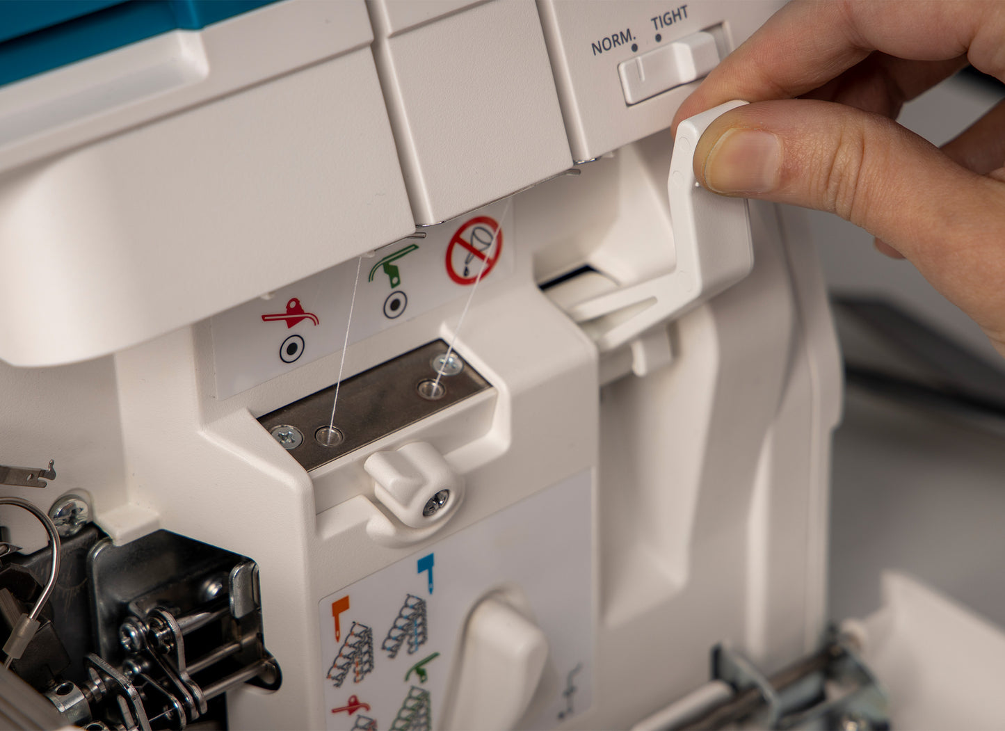 PFAFF admire air 5000 Overlock Machine