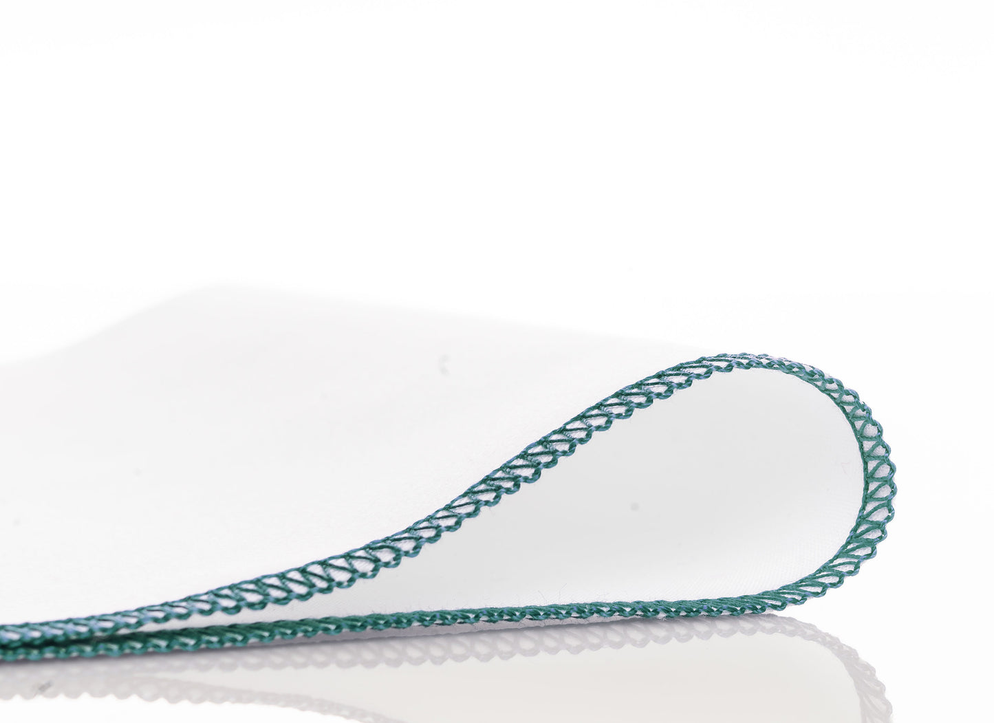 PFAFF admire air 5000 Overlock Machine