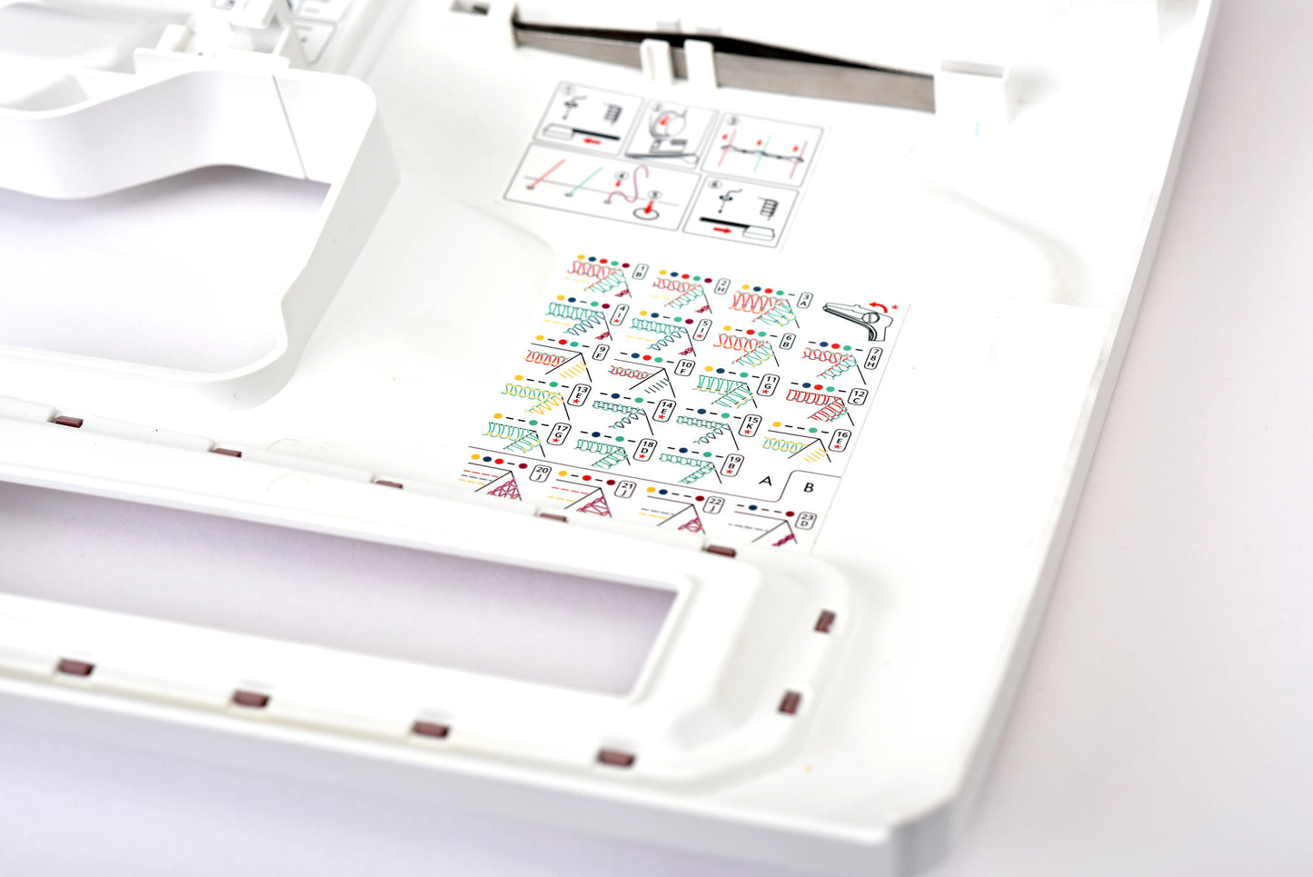 HUSQVARNA VIKING AMBER Air S | 500 Coverlock Machine