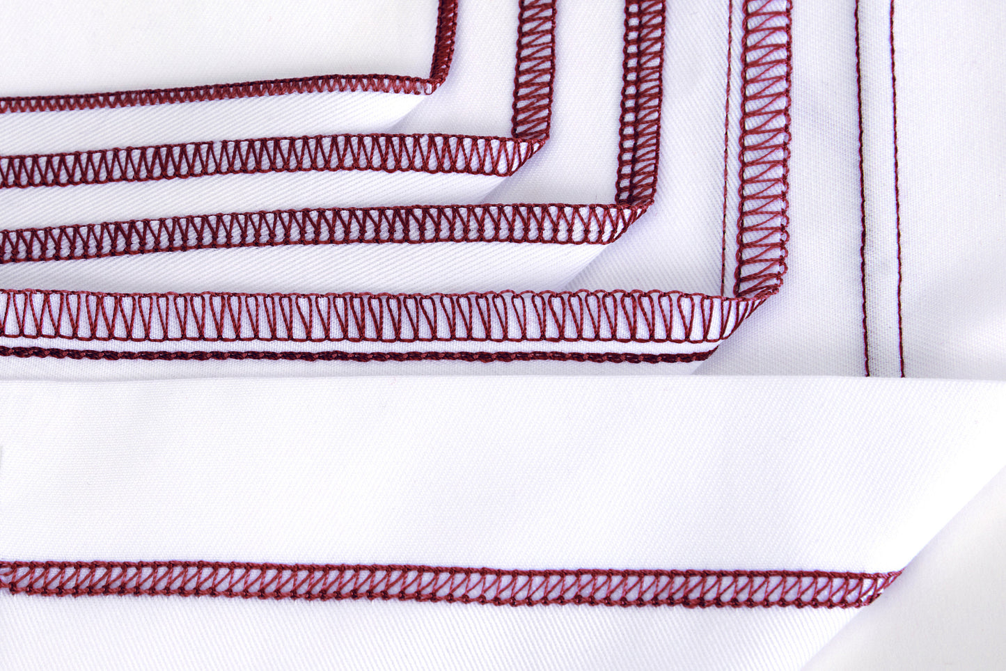 HUSQVARNA VIKING AMBER Air S | 500 Coverlock Machine