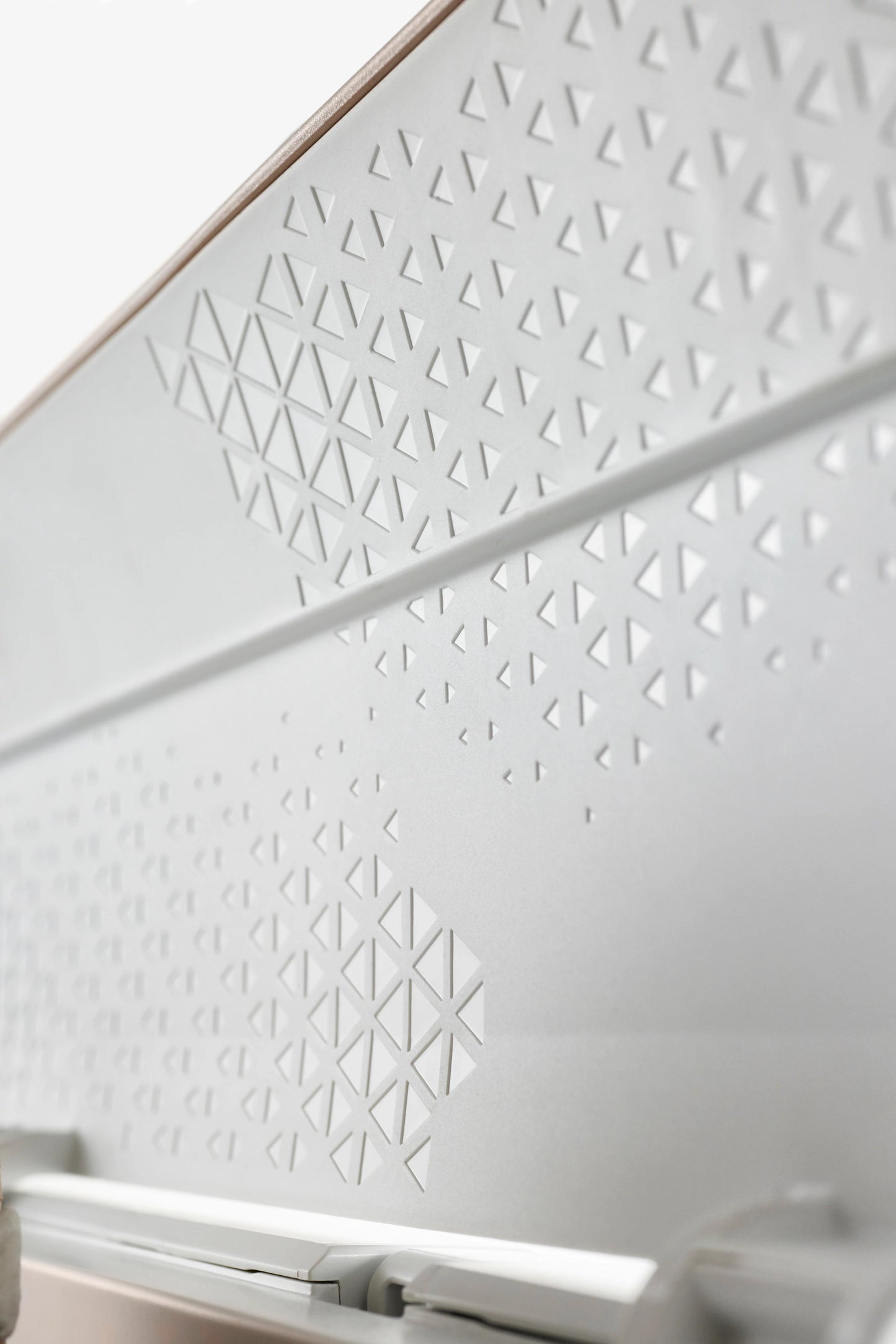 HUSQVARNA VIKING DESIGNER EPIC 3 Sewing & Embroidery Machine Starlight Bronze