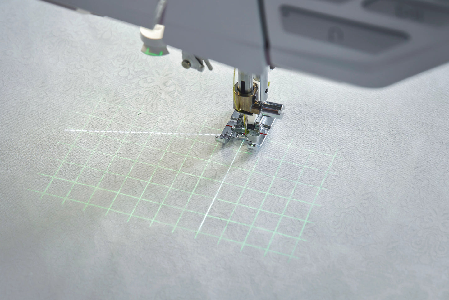 HUSQVARNA VIKING EPIC QUILT 97 Sewing Machine