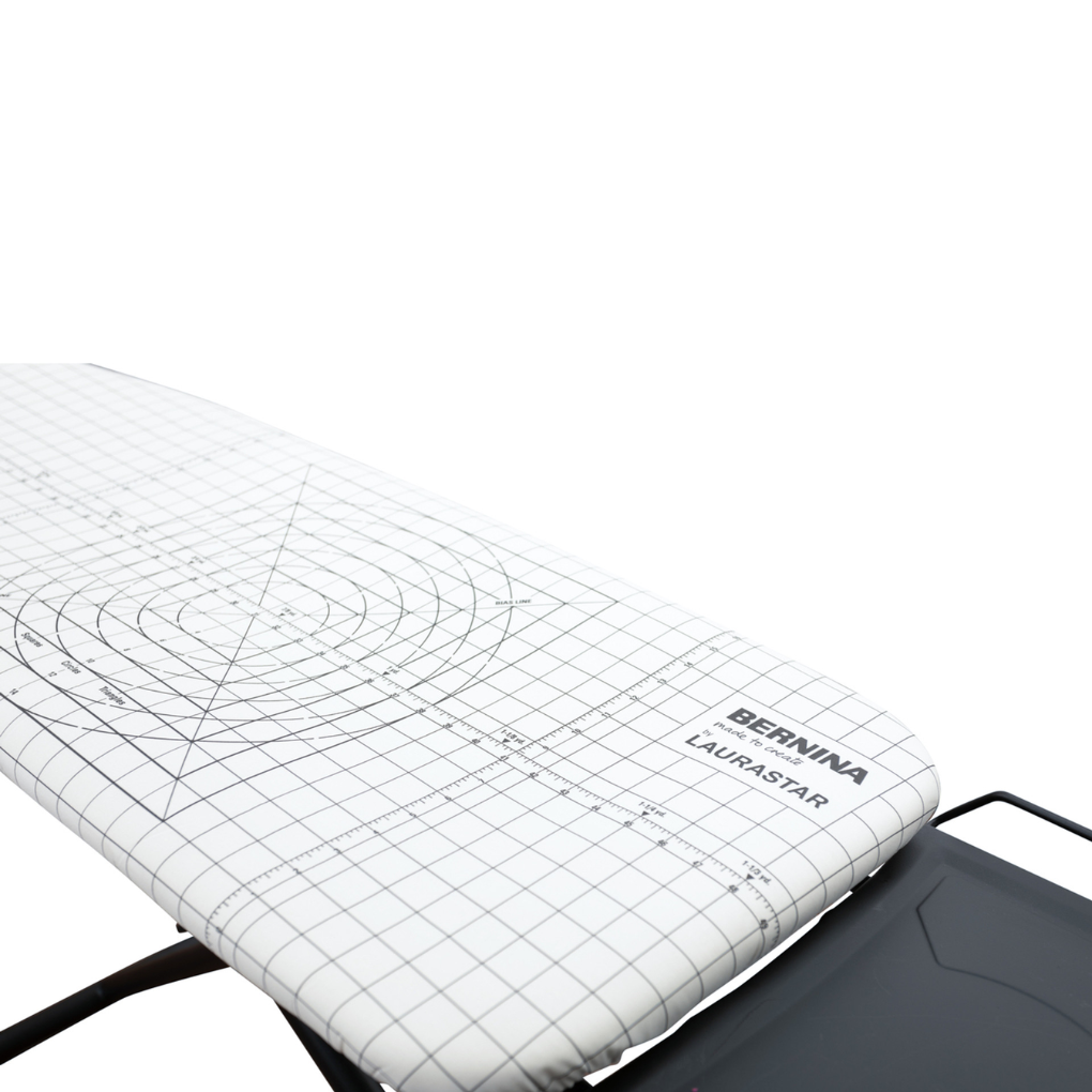 BERNINA Exclusive - Universal Cover - Smart Series - Measurement Grid Design