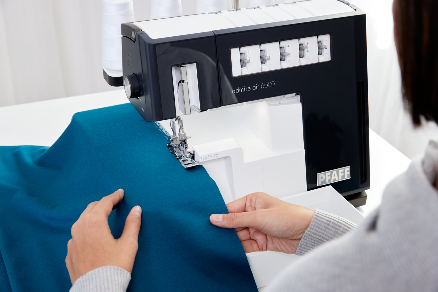 PFAFF admire air 6000 Black Coverlock Machine